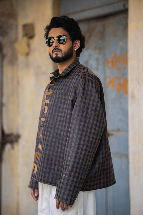 Legacy Grid Shirt with Contrast Felt Typography – Oversized Fit